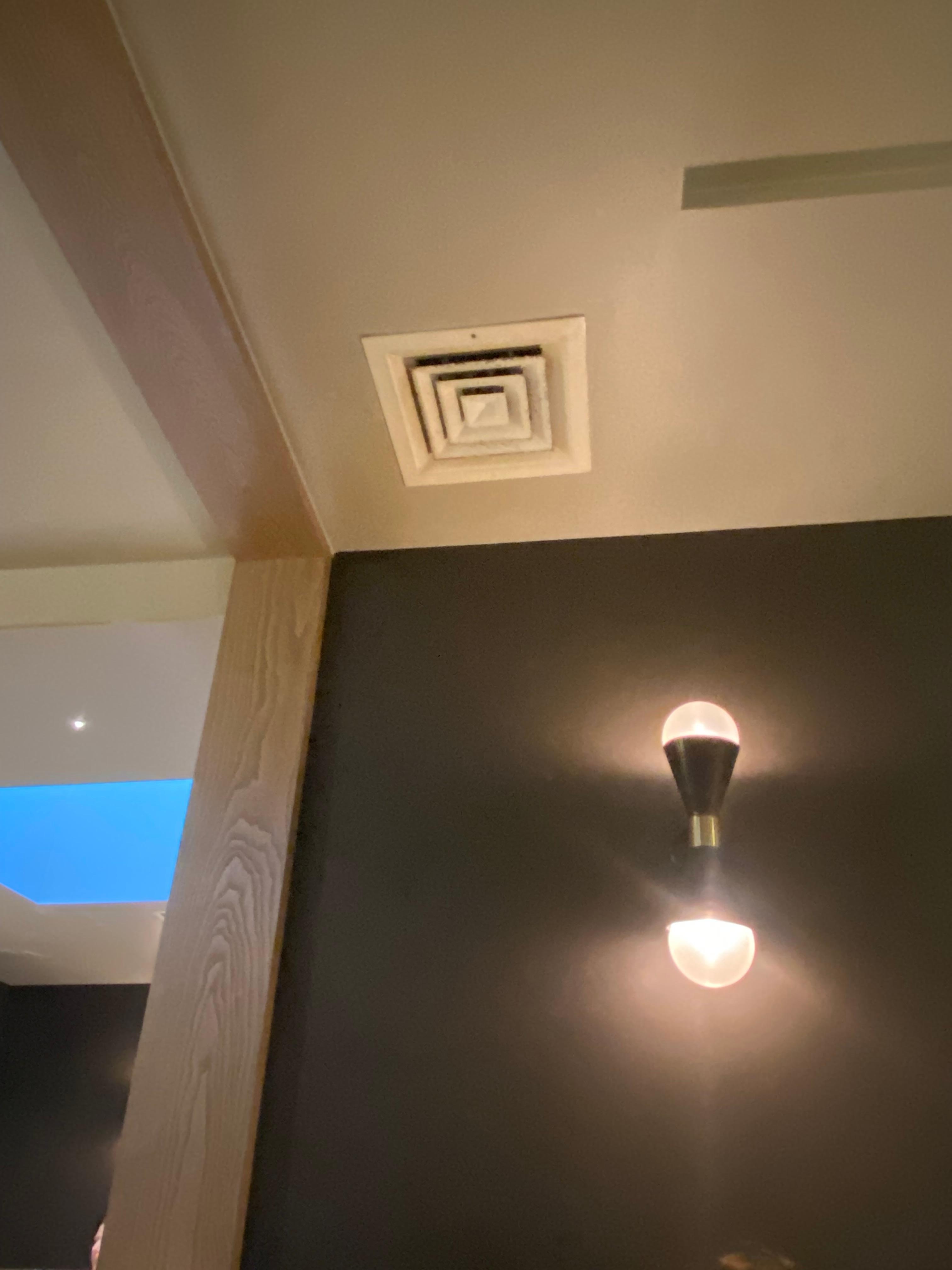 VMC dans les parties communes sale