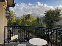 Balcony with Mountain View