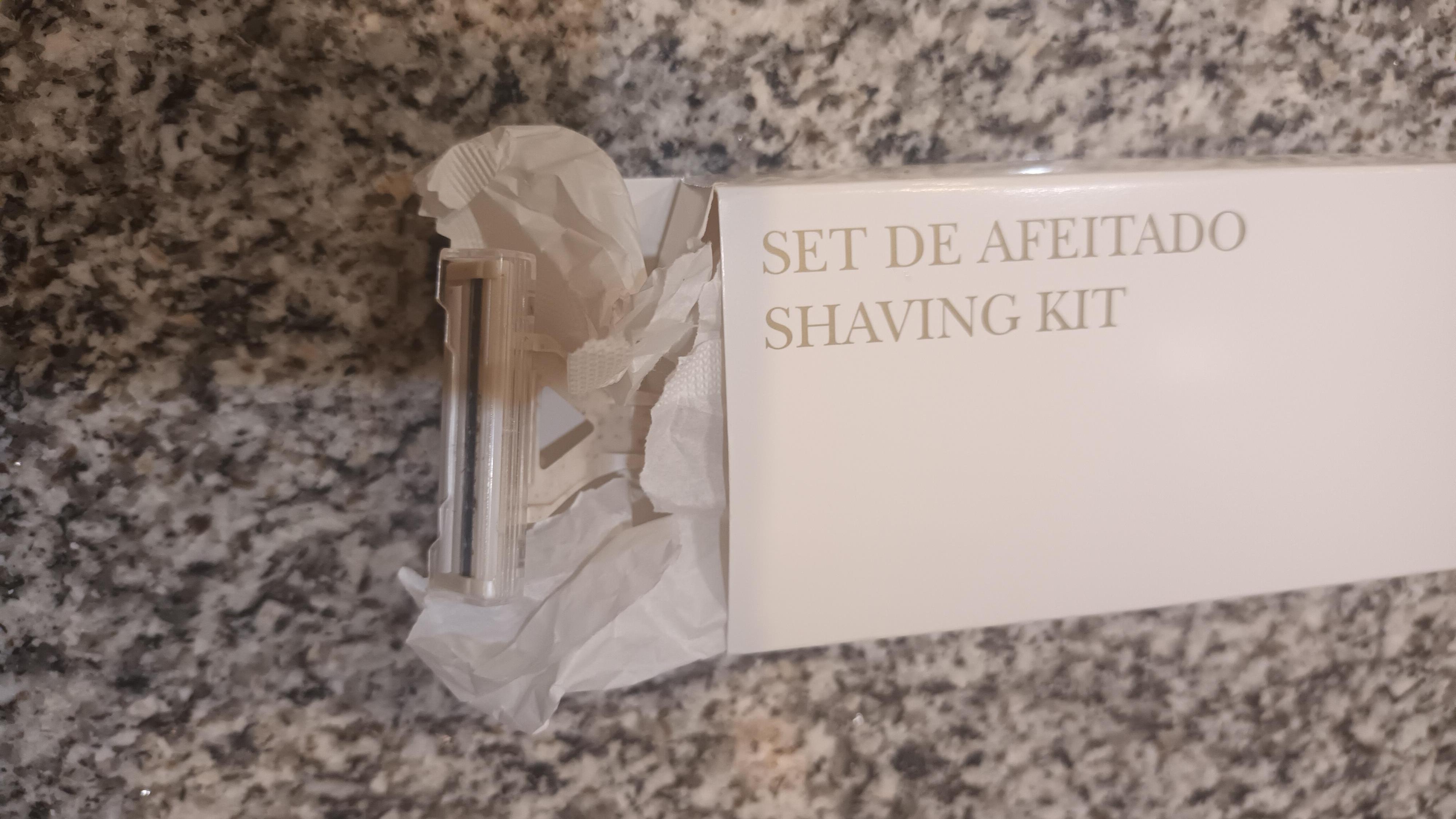 Kit déjà ouvert à notre arrivée