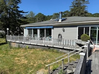 Lovely view of the deck