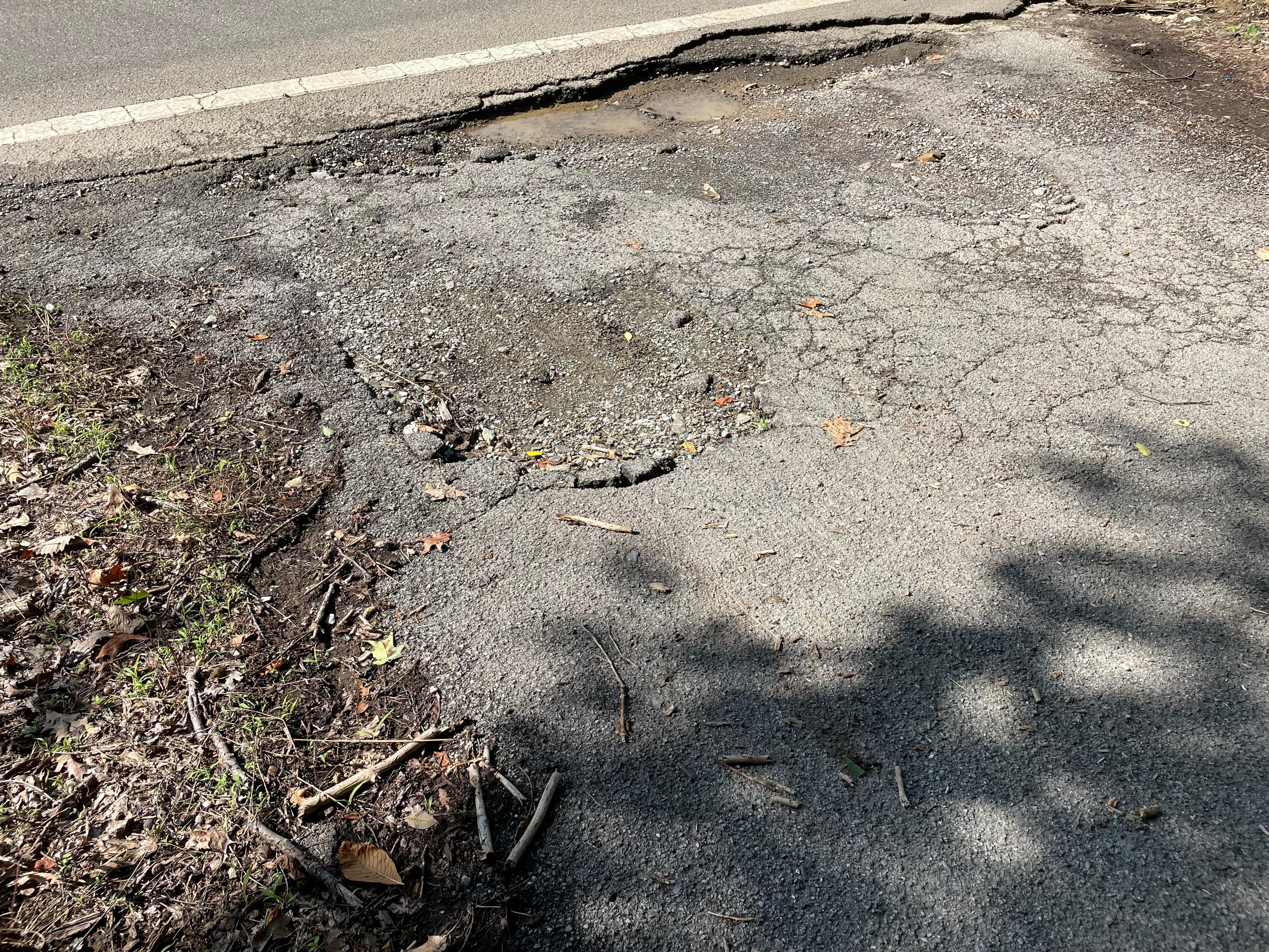 Pot hole