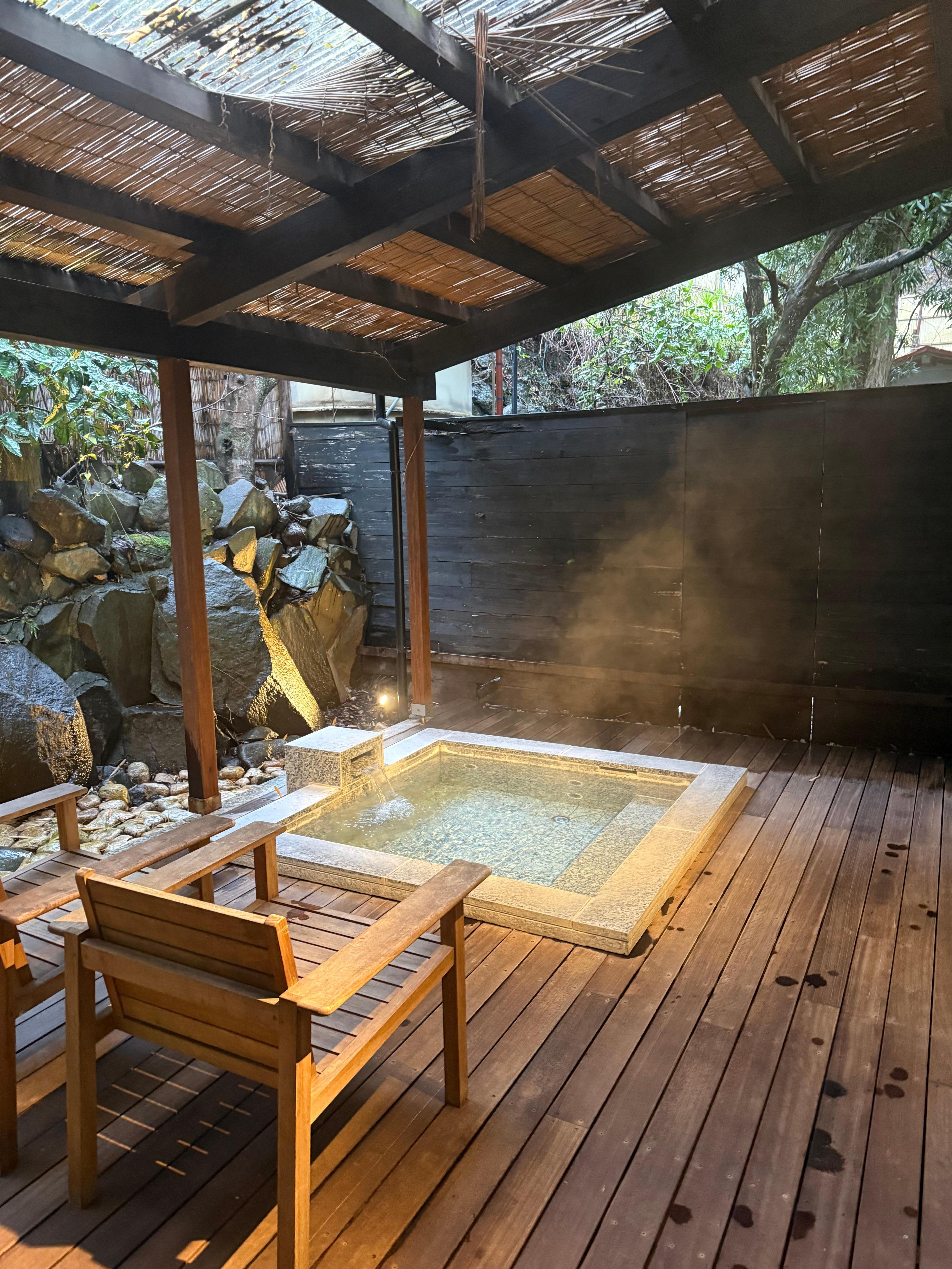 Large private onsen outside bath