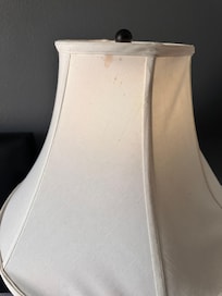 Weird stains on lamps