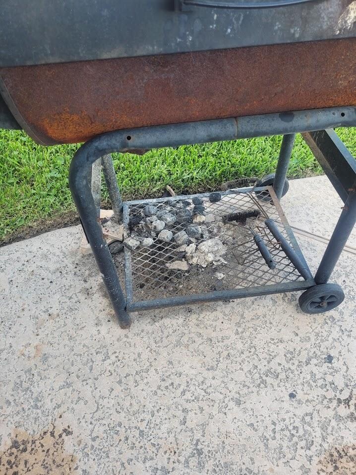 bbq pit