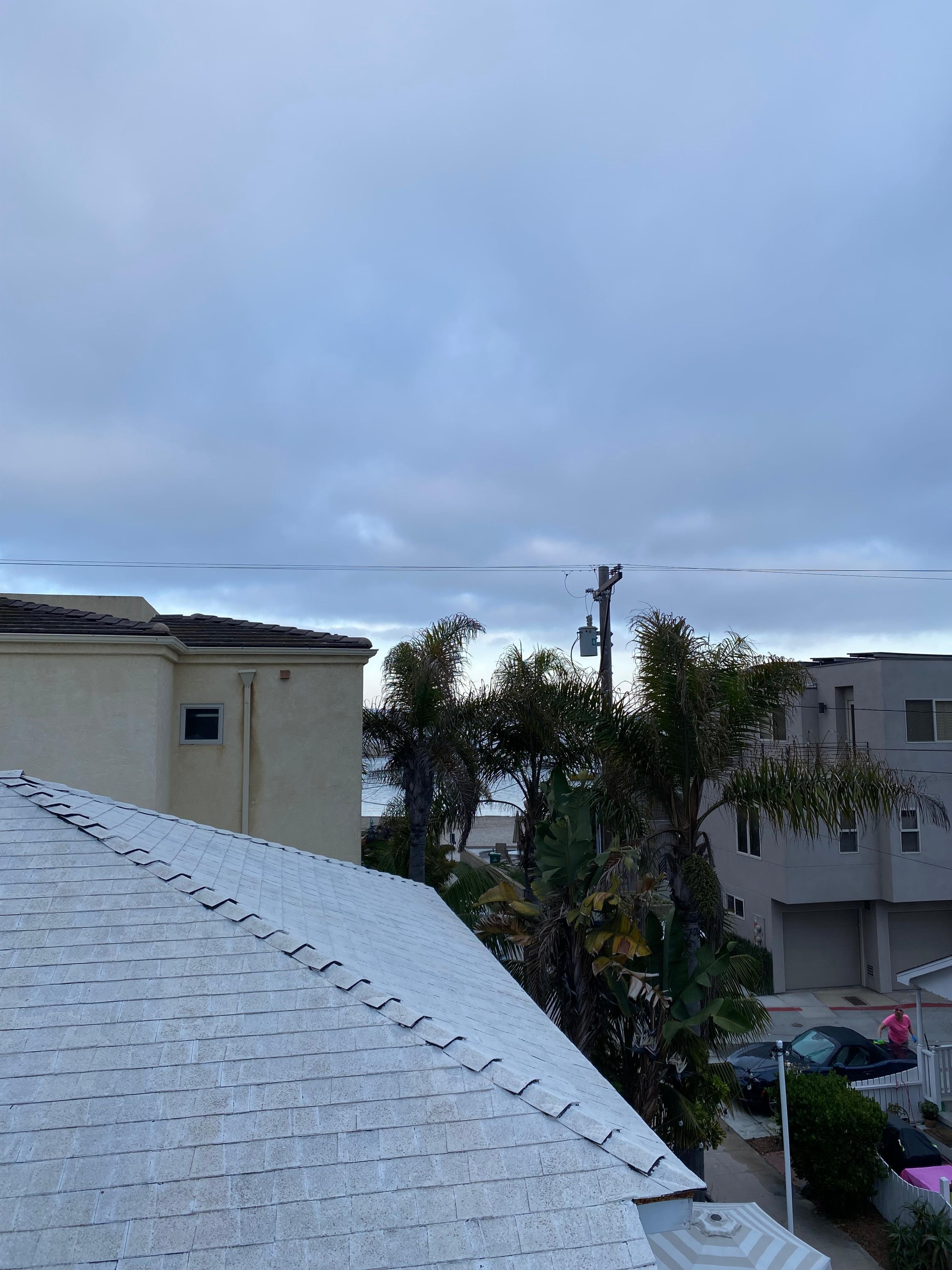 Slight beach view from the master bedroom balcony. 