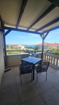 Balcony with a great ocean view.