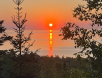 Spectacular Sunrise views from deck