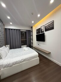 Bedroom not like listing