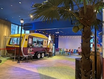 Cafe at Lobby