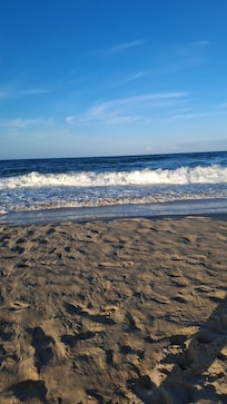 Beach a few blocks away!