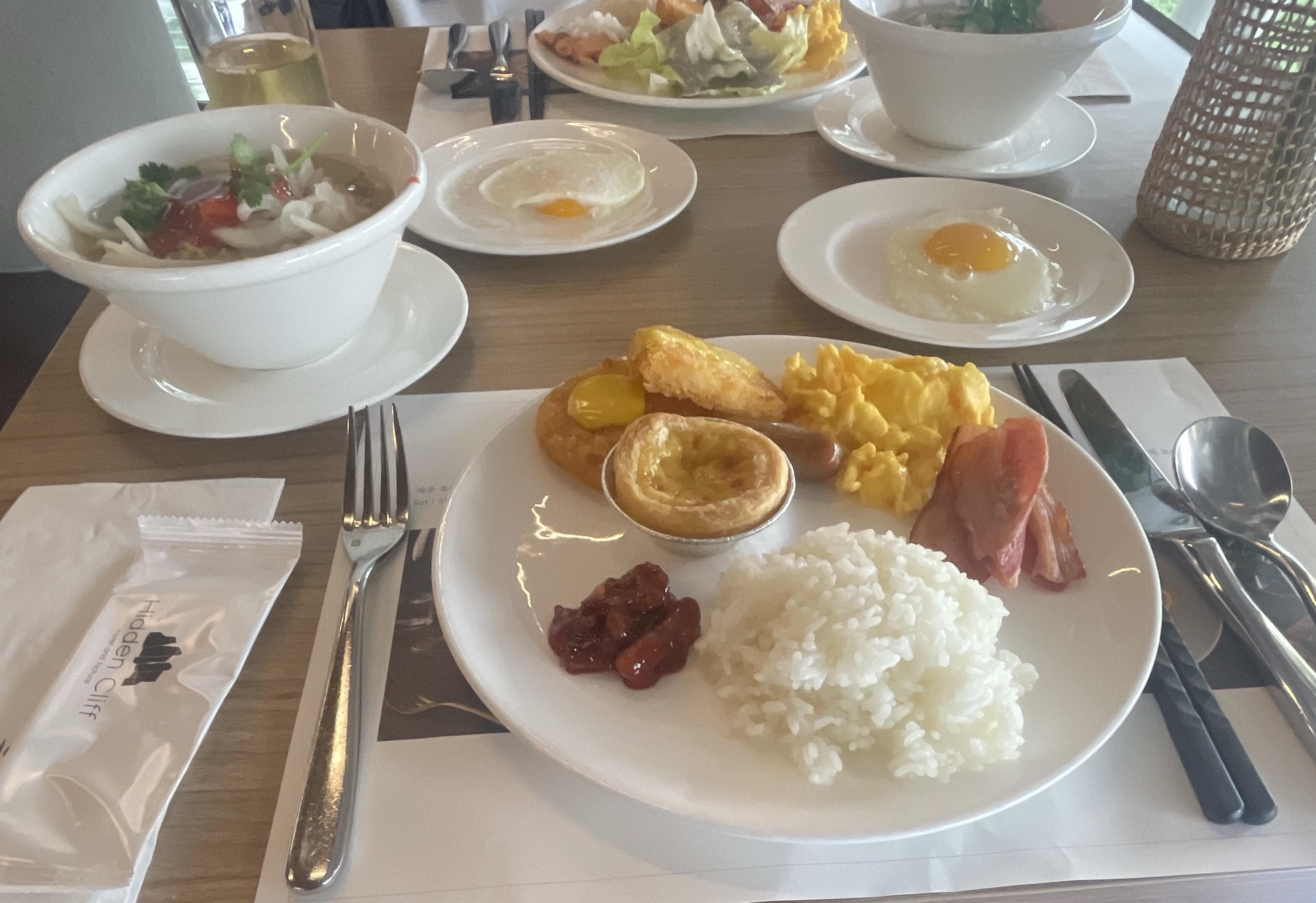 아침 조식입니다.