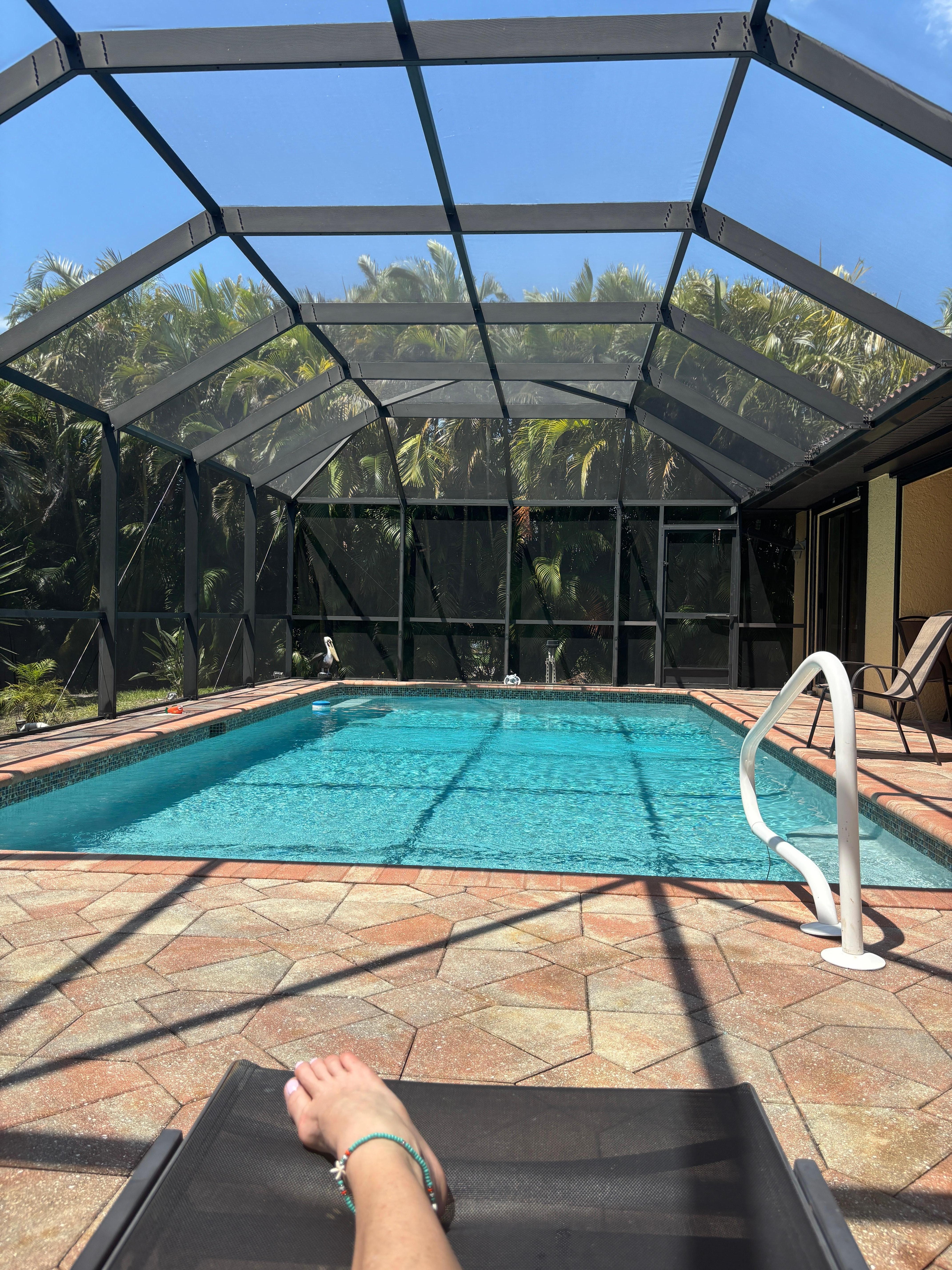 That pool ❤️❤️