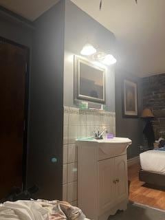 Sink in the middle of the room. 