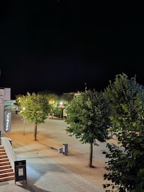 Ruhe in der Nacht, trotz Seebrücke in unmittelbarer Nähe