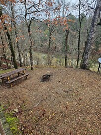 We used the picnic table on the days it was sunny!
