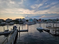 Deck faces due west for perfect Golden Hour cocktails and sunsets!