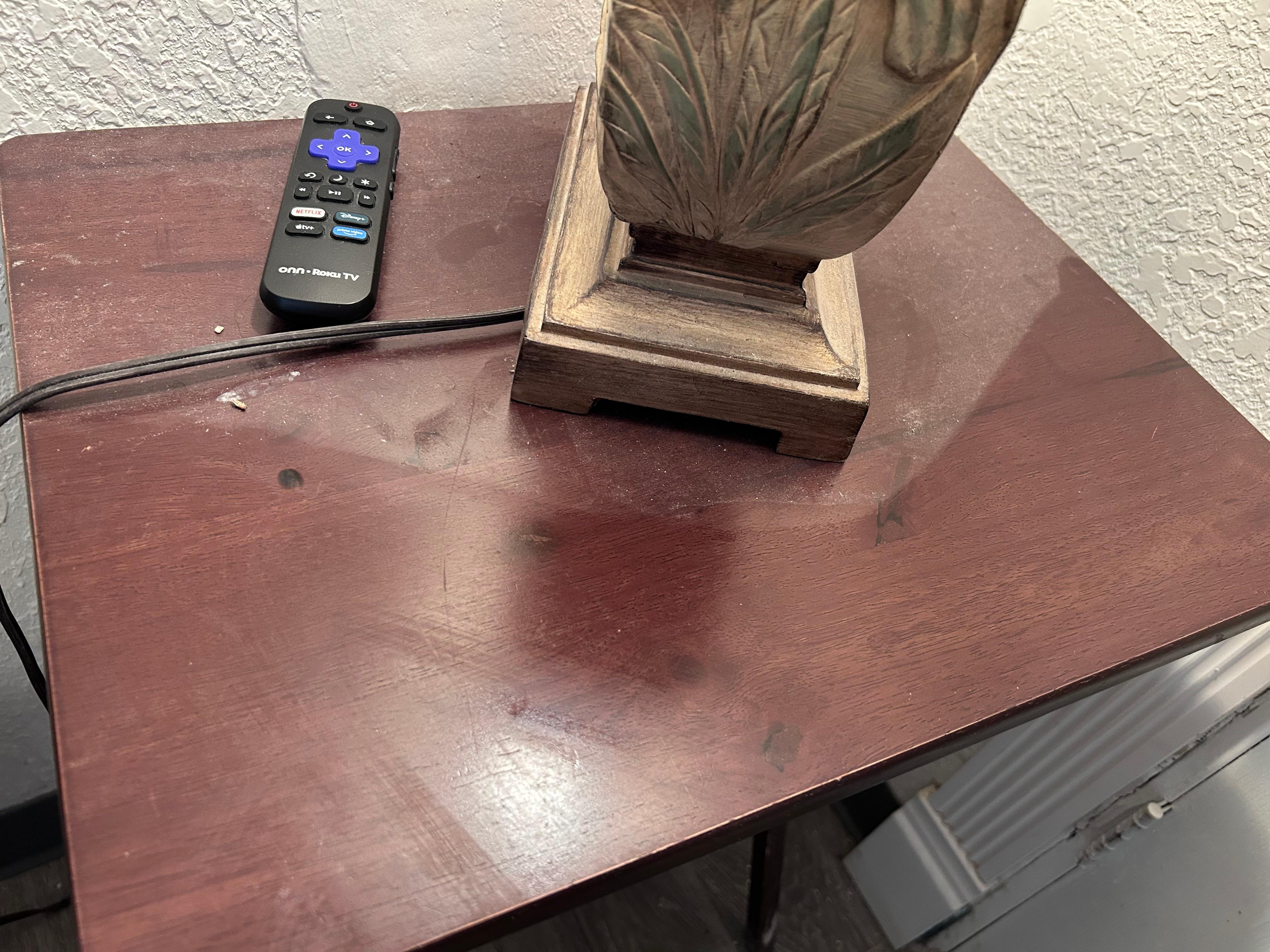 I cleaned a part of the table so they would see it’s dirty