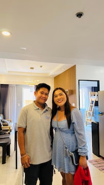 This person next to me was Opalyn and she one one who assisted us.