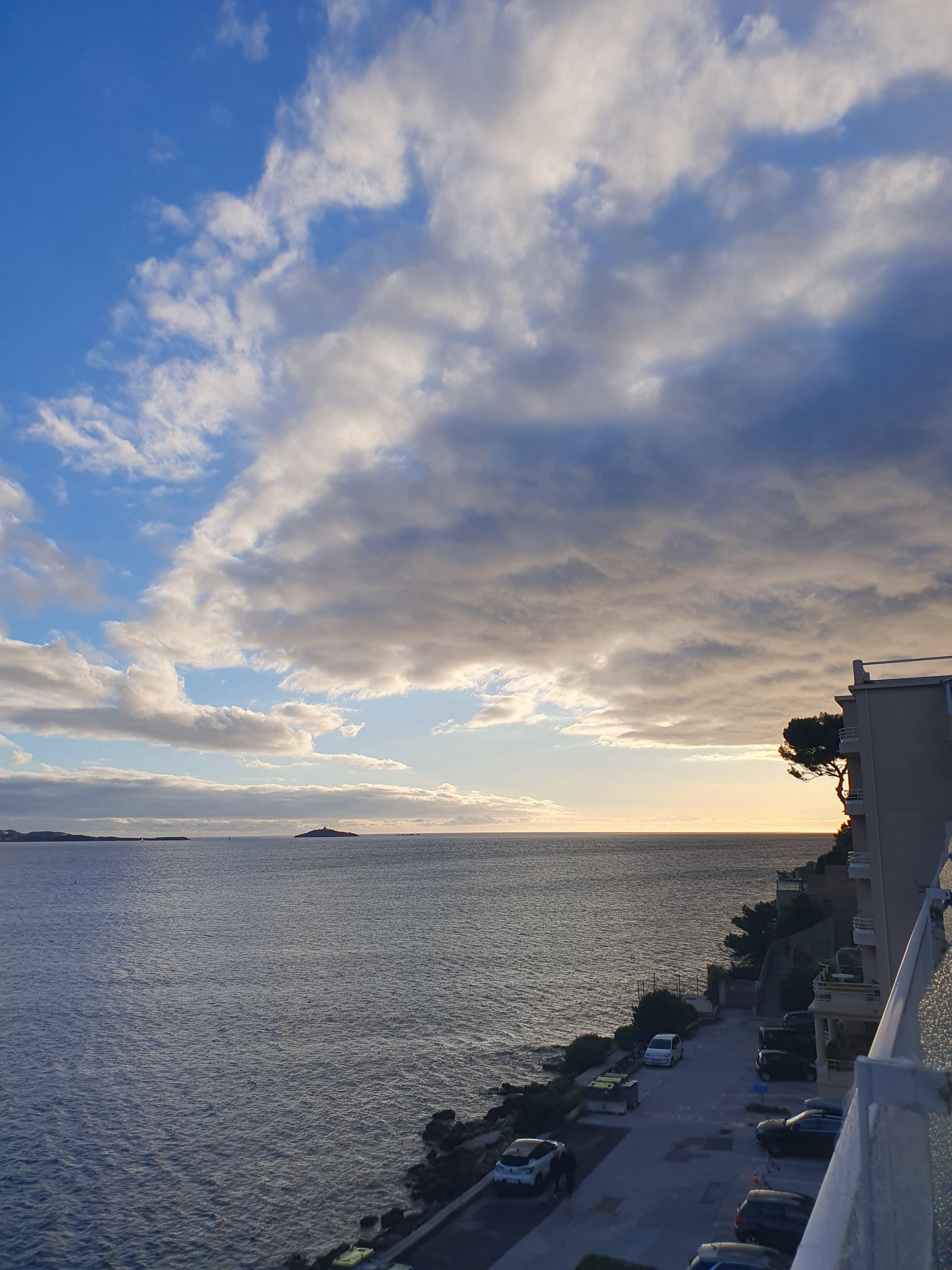 Aussicht vom Balkon: Abendstimmung