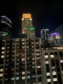 15th floor, corner room