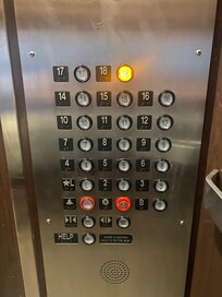 Stayed on the 18th floor. Beautiful views from our room.