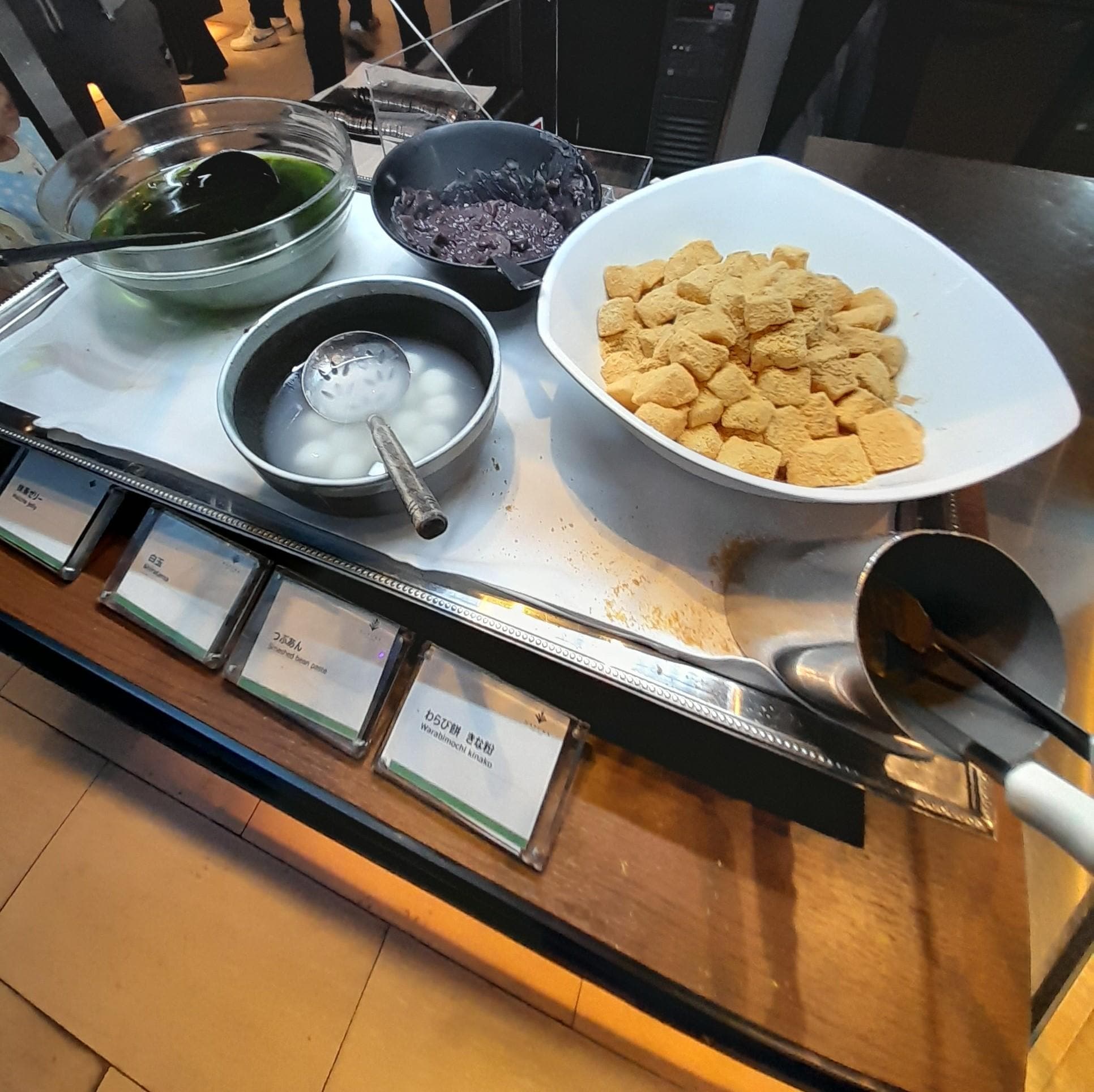 Breakfast at Hapuna, the dessert section