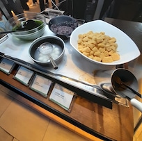 Breakfast at Hapuna, the dessert section