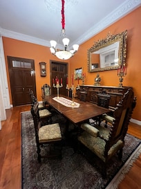 El comedor es de mucha historia y lo puedes usar