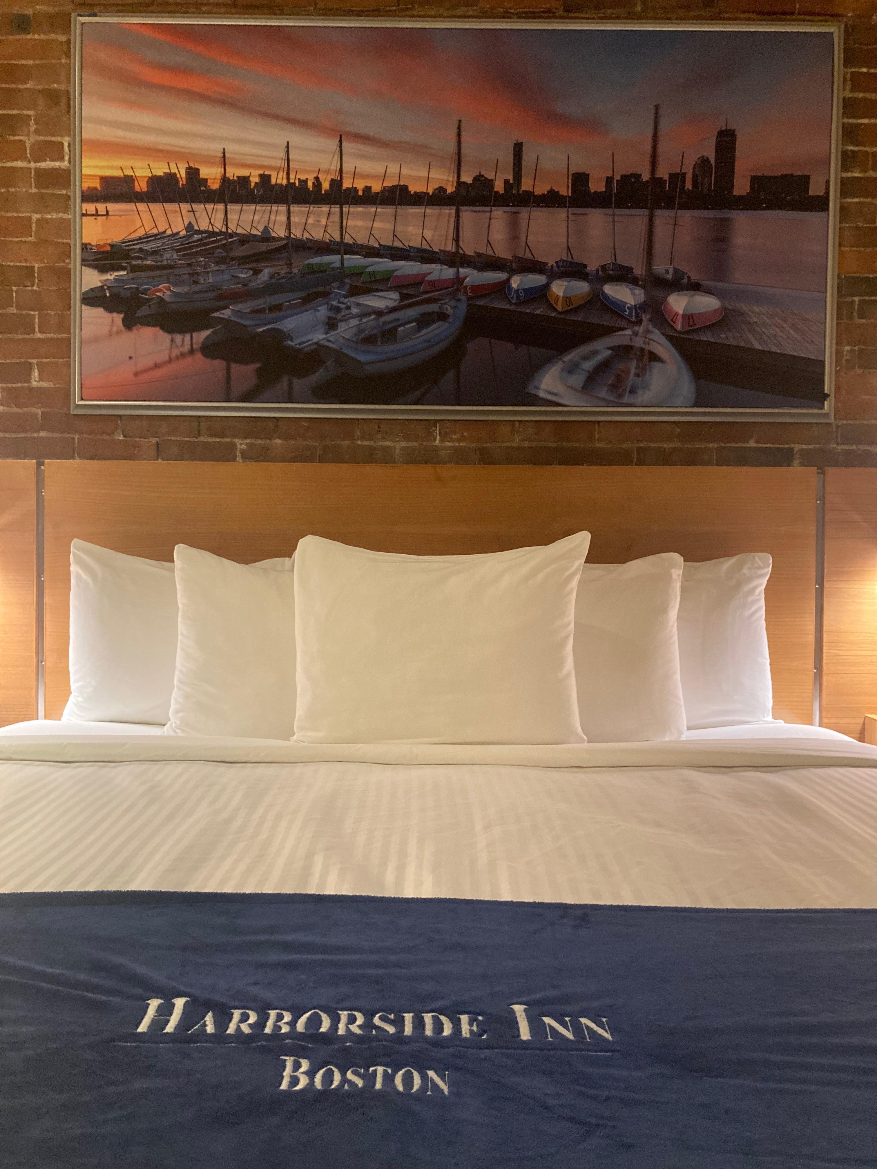 Another angle of Queen Atrium View room with wall painting