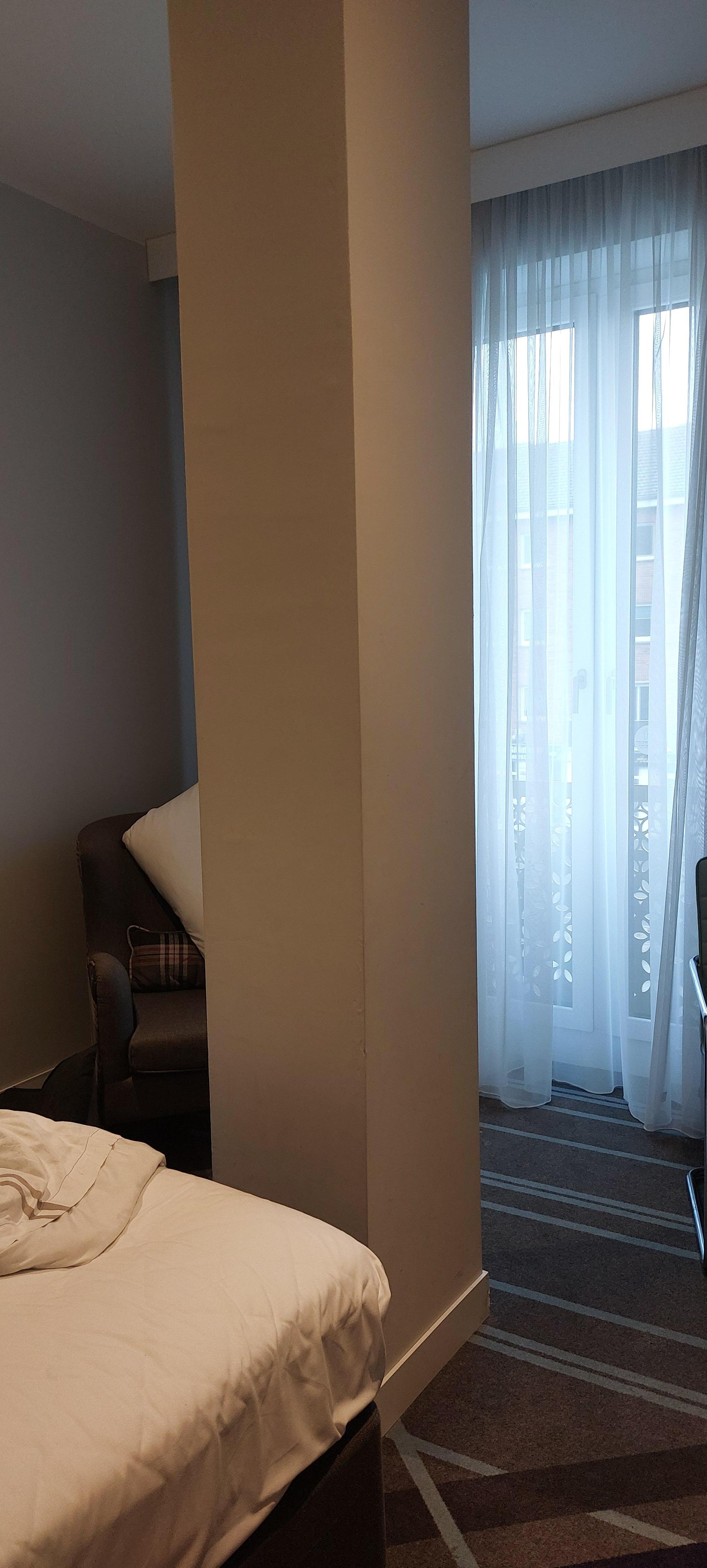 Underlig søjle midt i bærelset