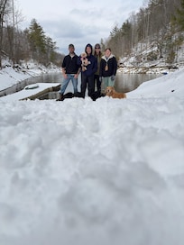 Short walk down to the lake.