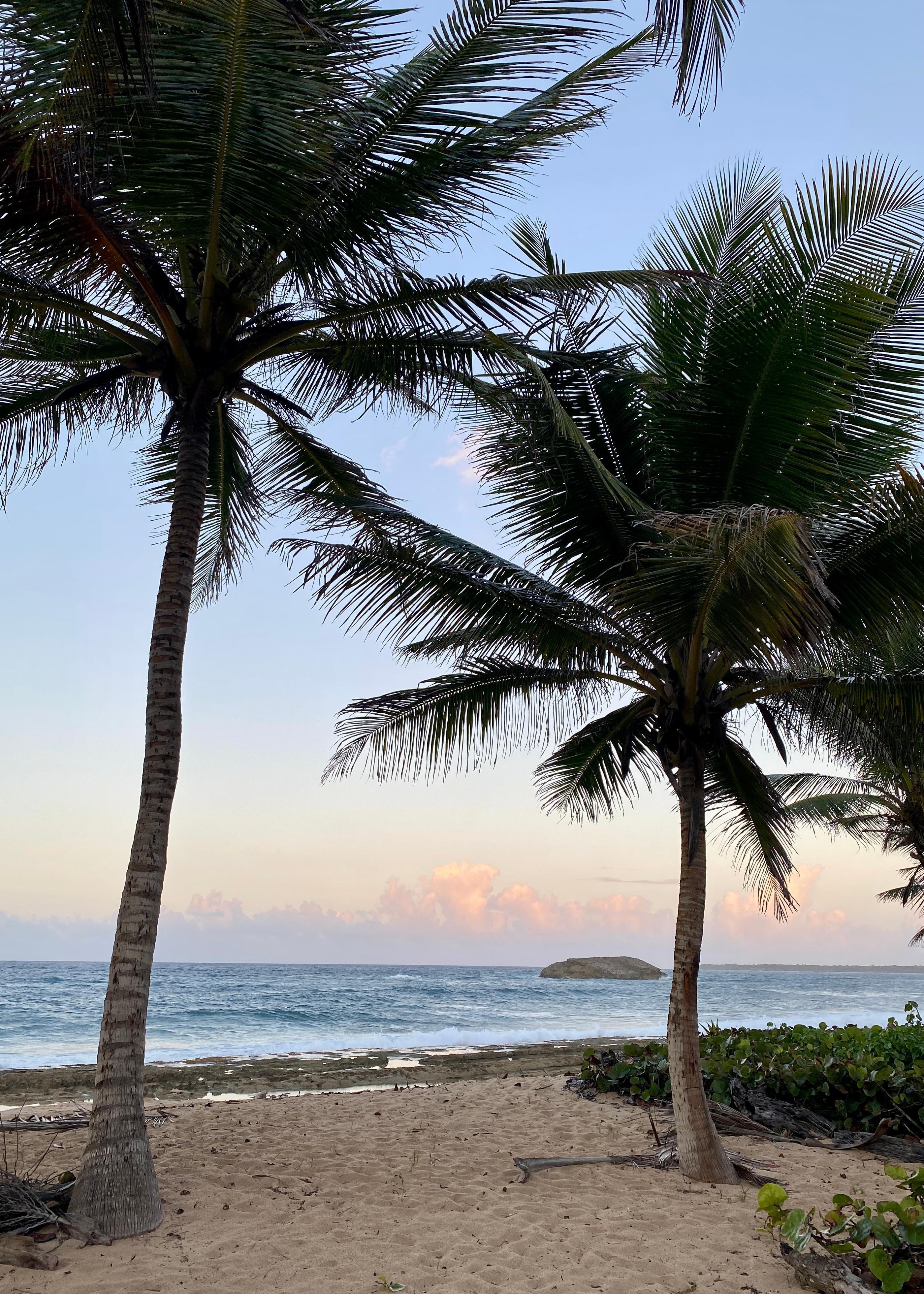 The beach right across from our unit at sunset. 