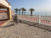 Communal first floor terrace