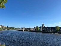 Short walk to the River Ness & City Center.