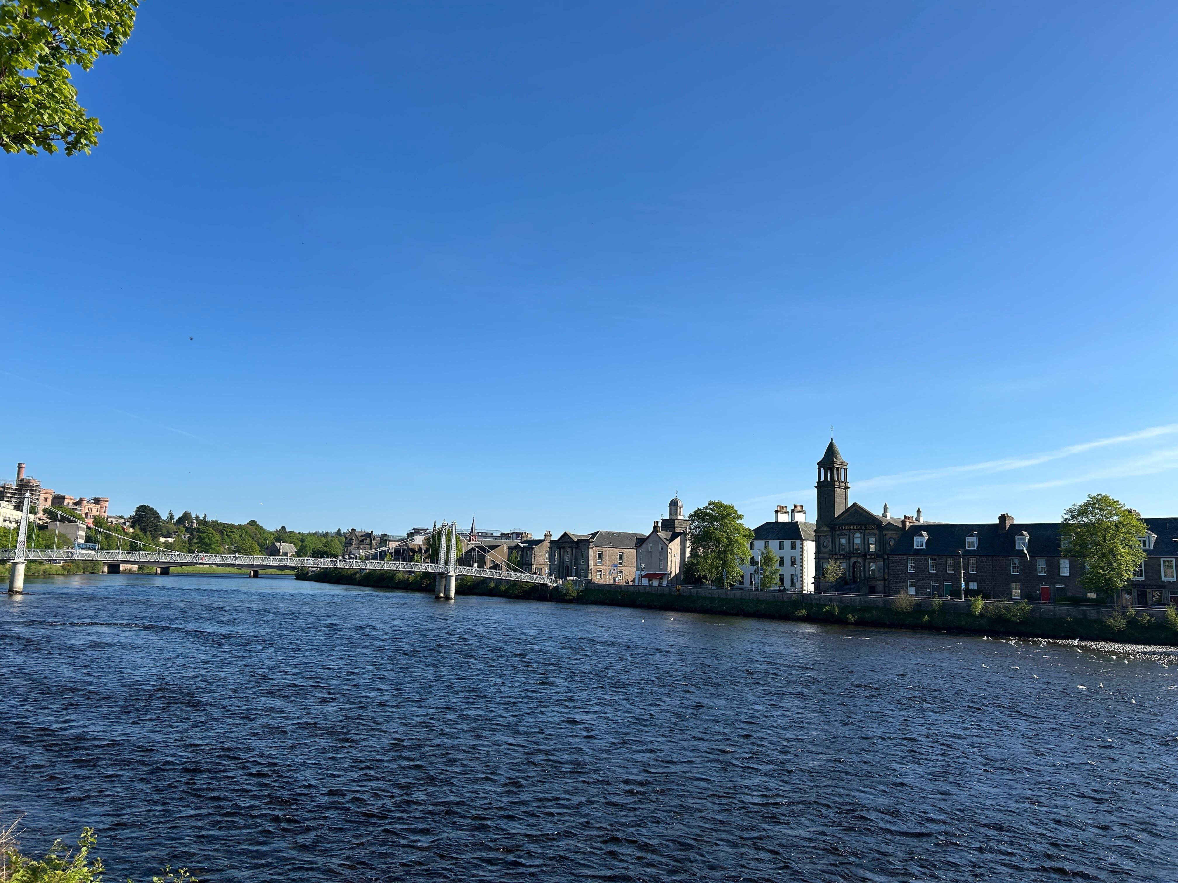 Short walk to the River Ness & City Center. 