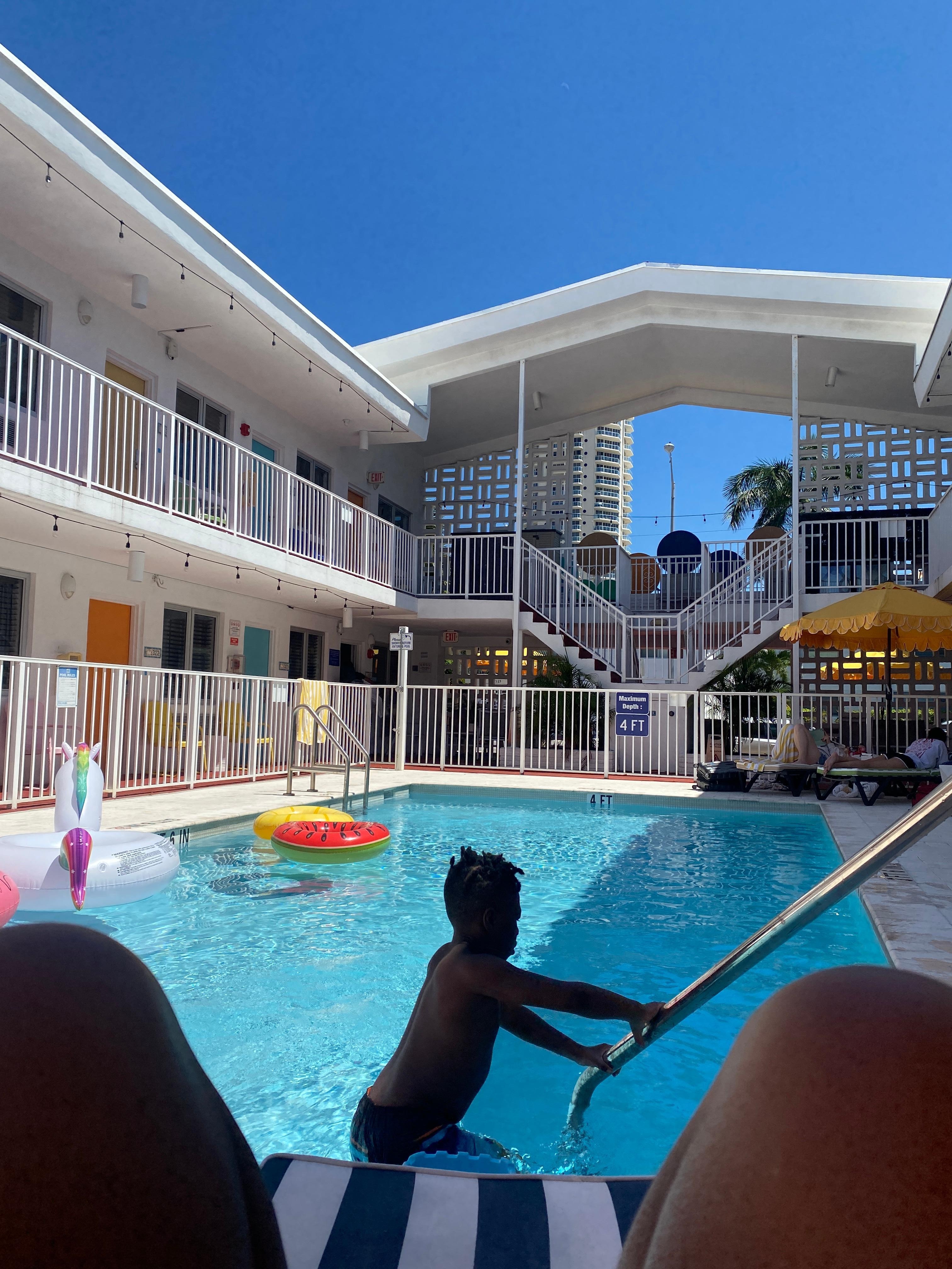 The pool and they provide the towels.