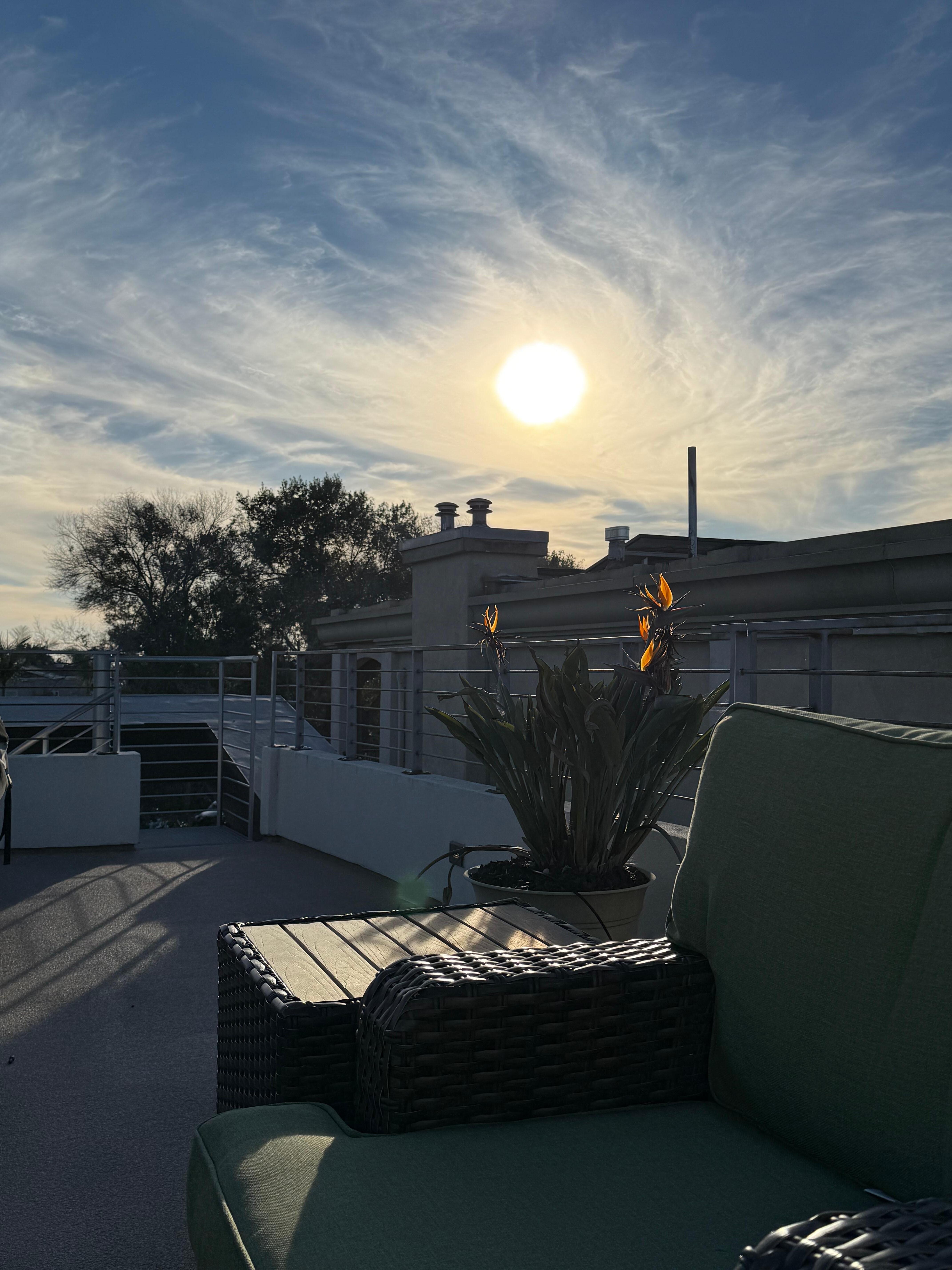 The rooftop is comfortable and relaxing 