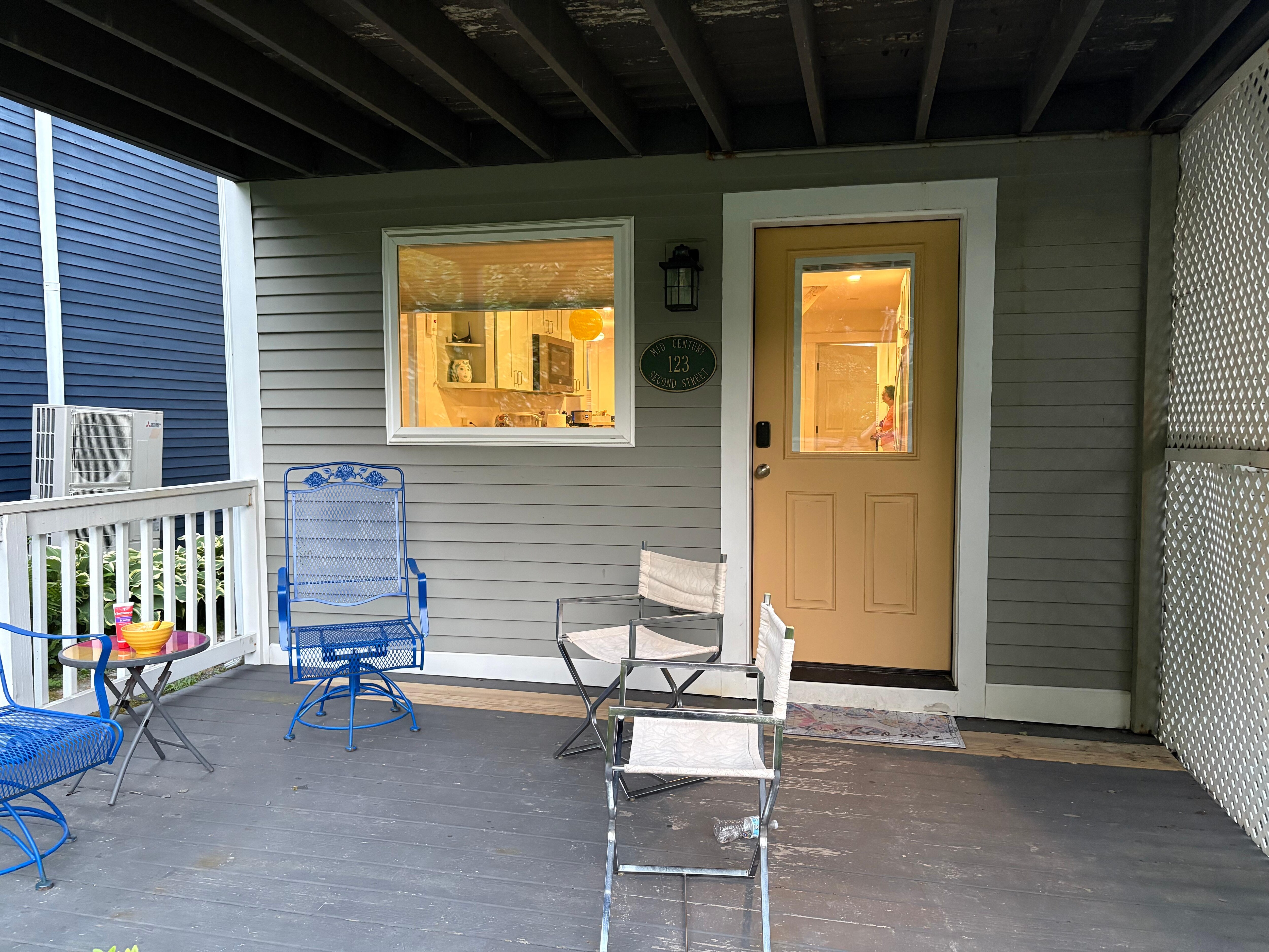 Porch with chairs 