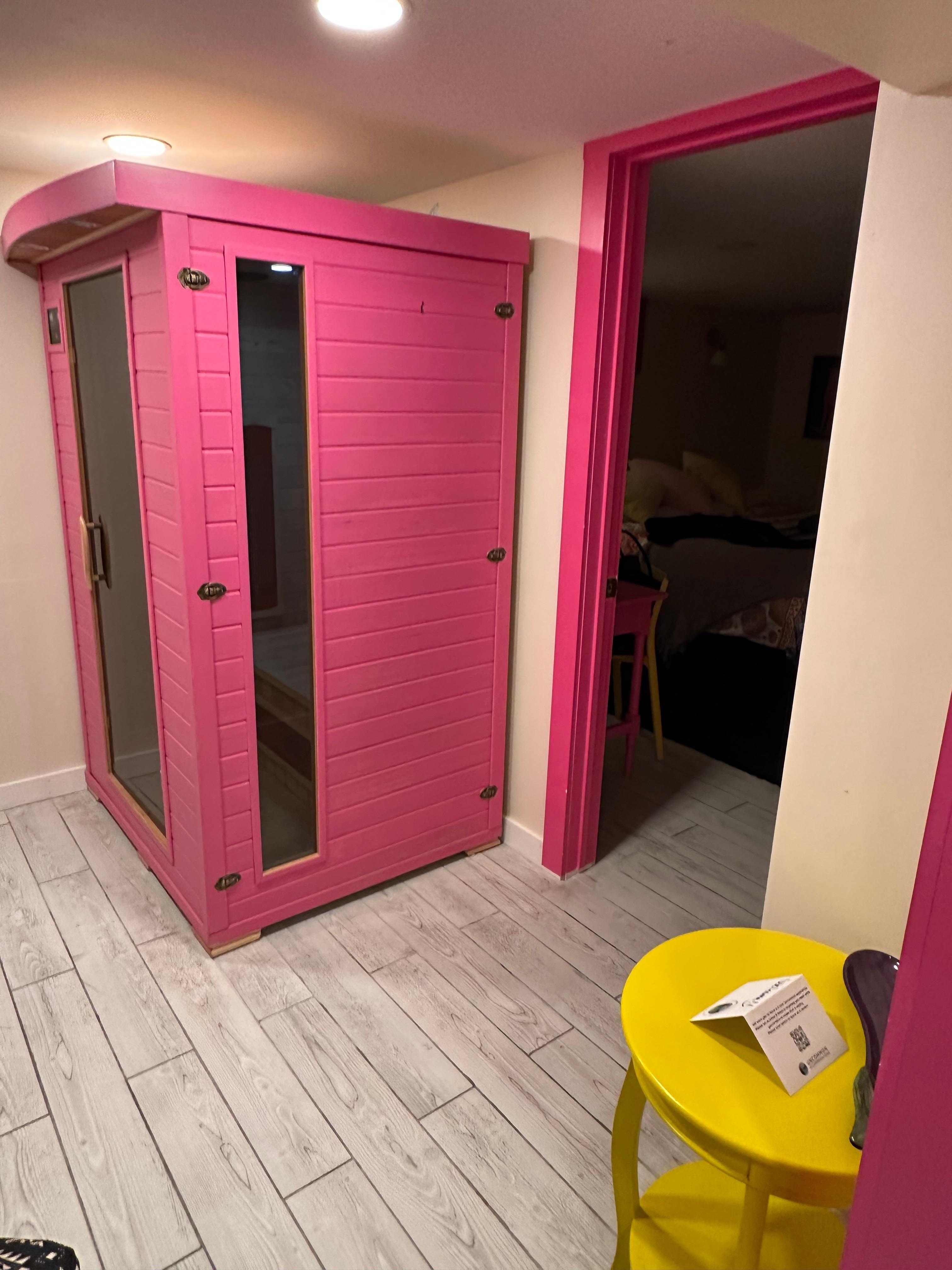 En suite infrared sauna 