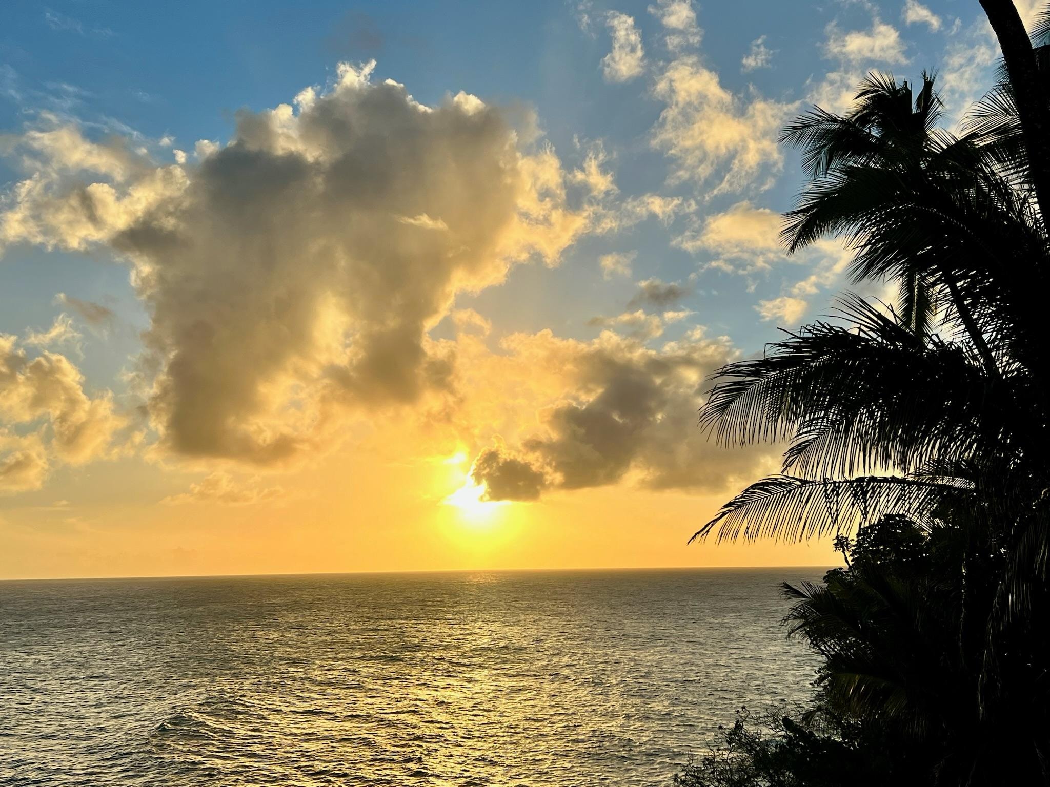 Kauai / Poipu sunset from the lanai.