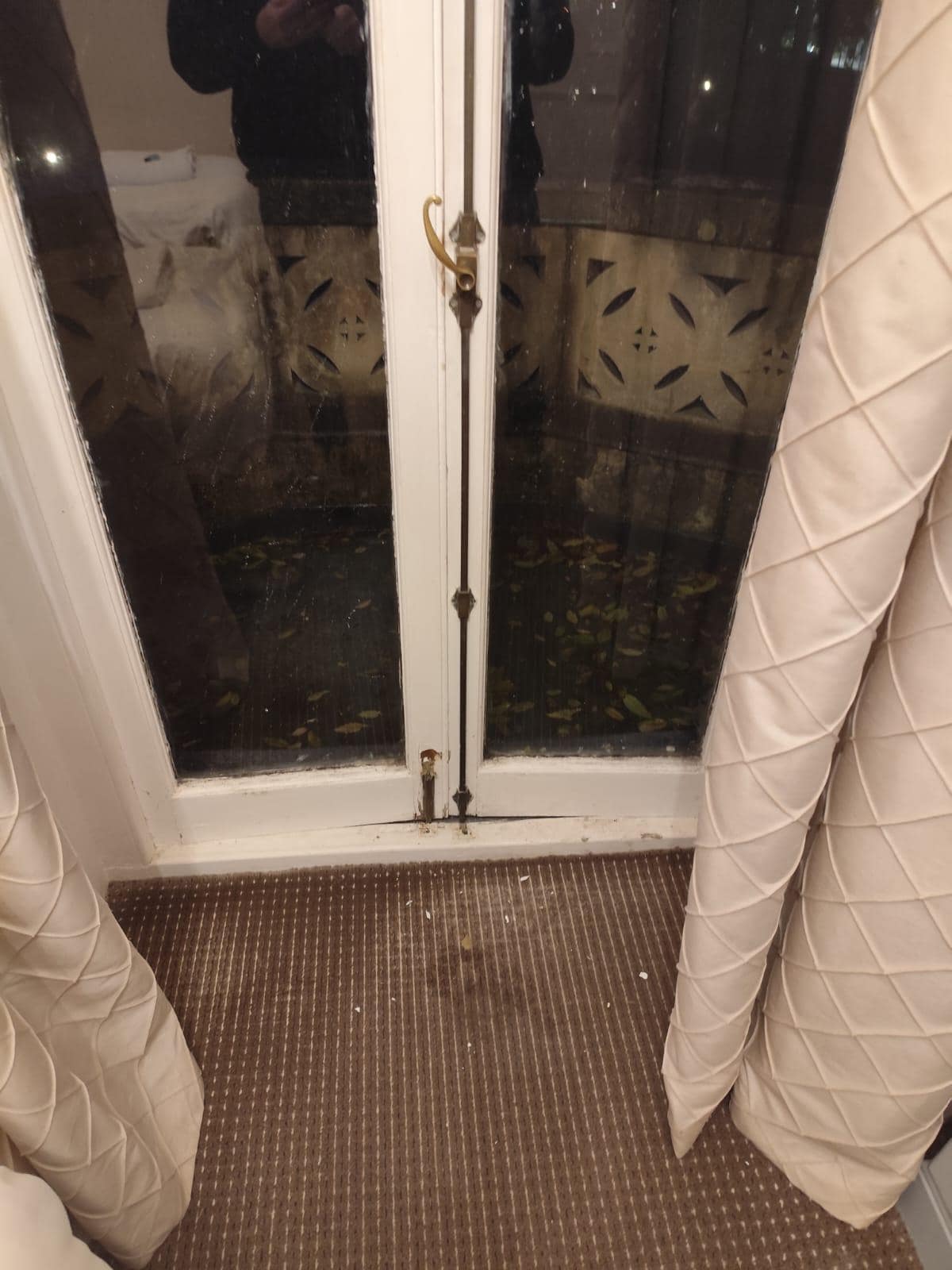 Outside would not shut so freezing and everything was wet