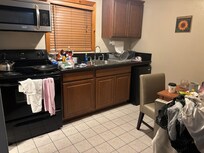 Kitchenette in room