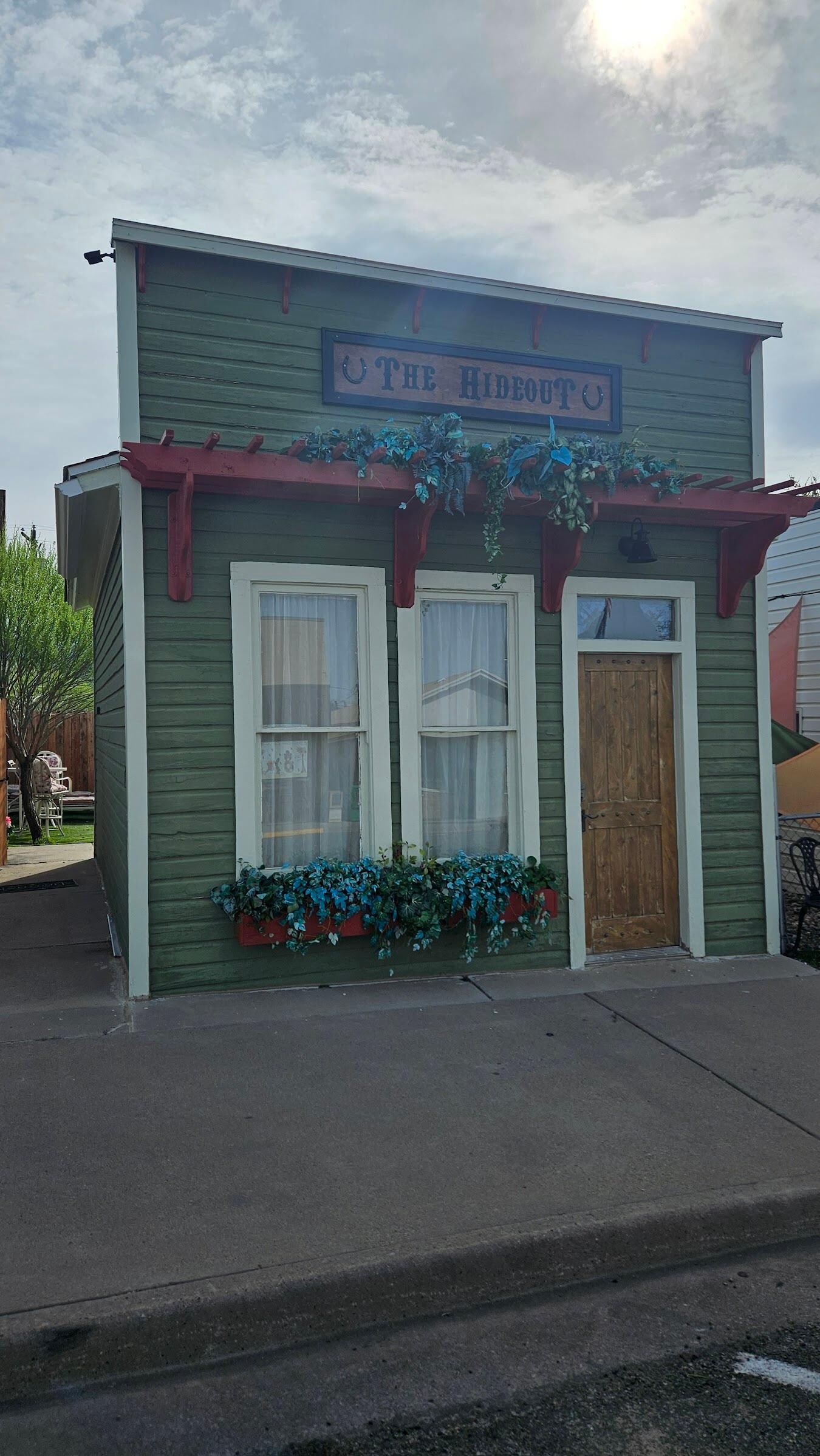 Front door and side gate. Code didn't work on either. Drive around the back, enter the back gate, and use the code on the back door. Nice quiet comfortable stay. 