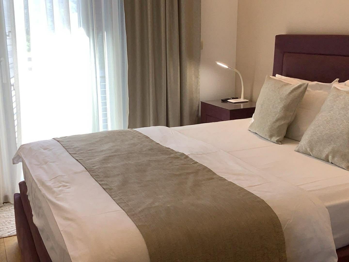 Great king comfy bed 