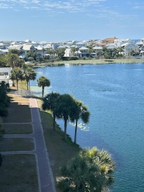 The view is amazing. So relaxing 😍