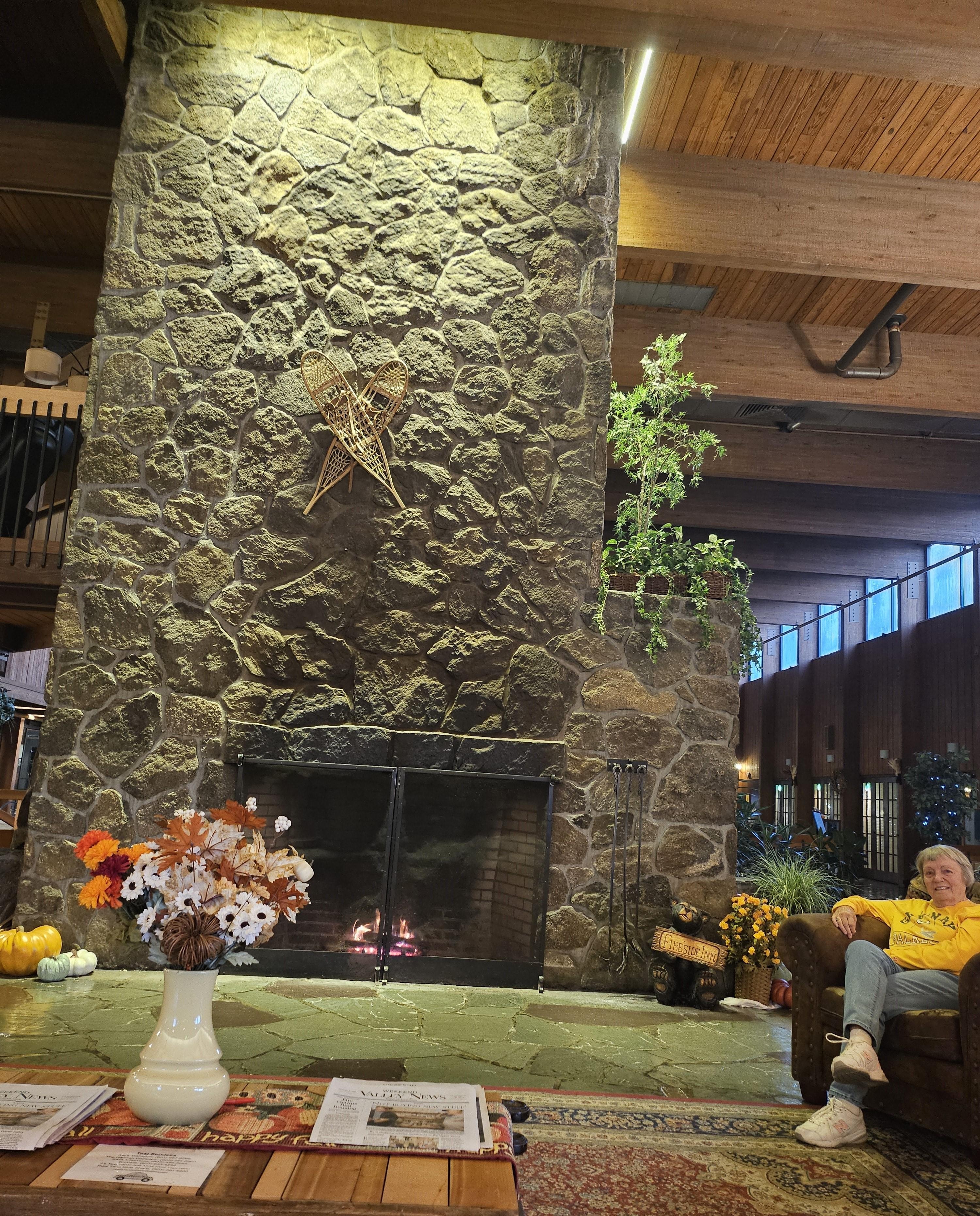 Lounge with fireplace