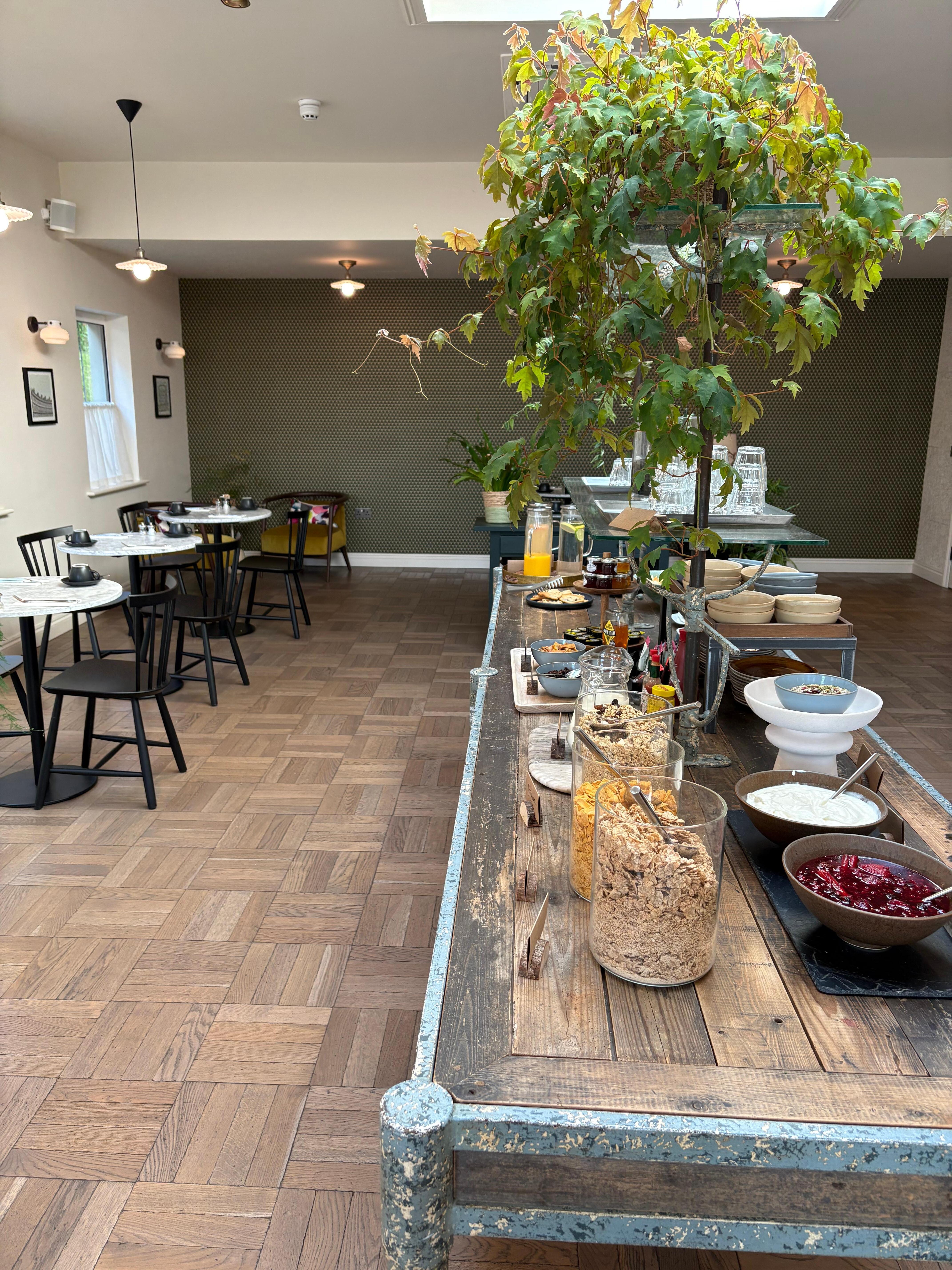 Breakfast room 