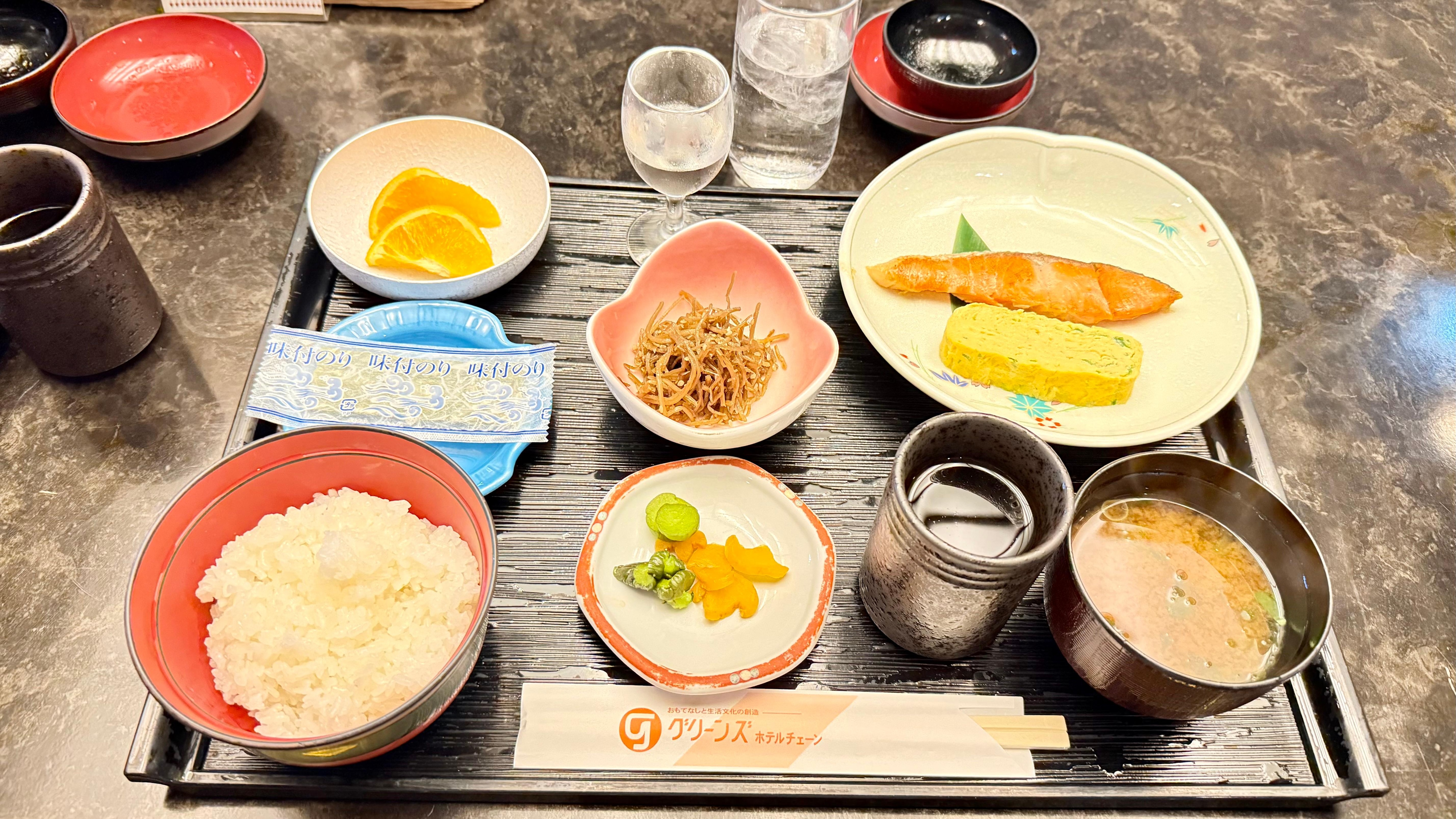 朝食は和食を選択