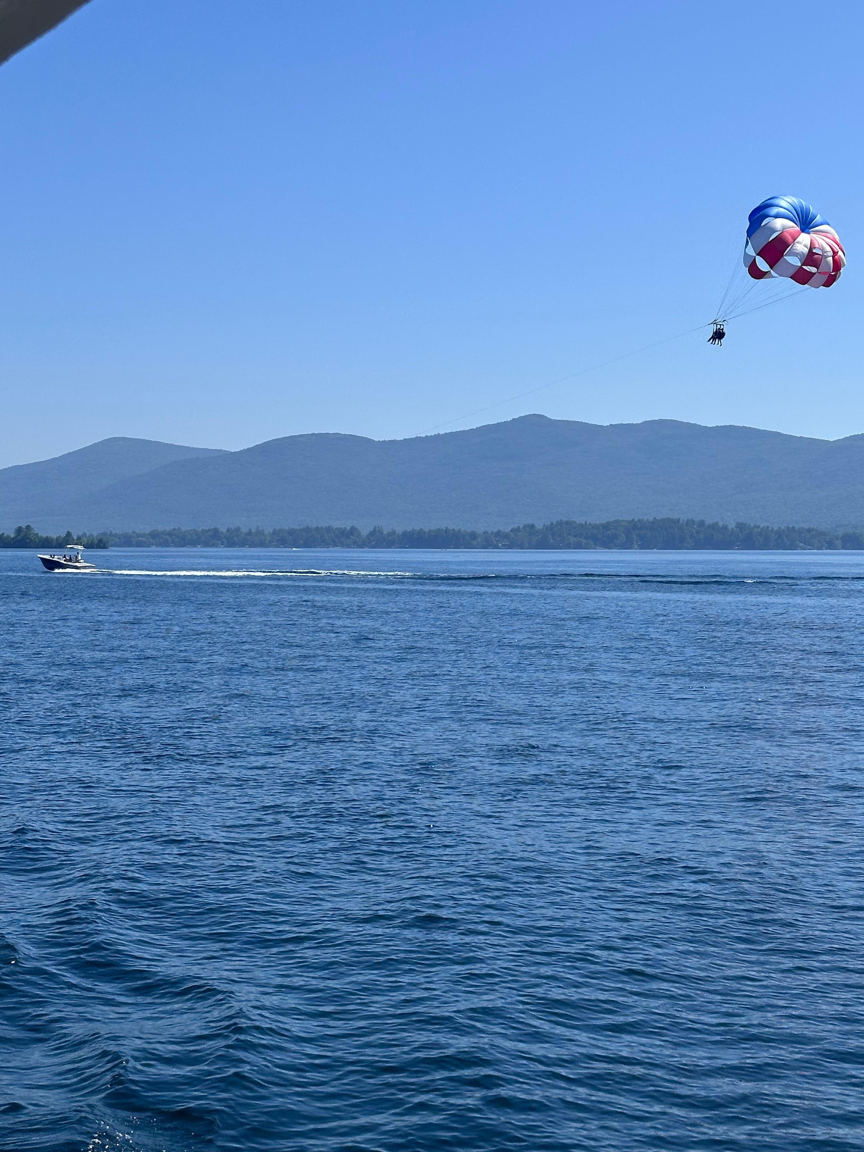 Parasailer on Lake George!