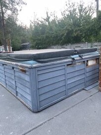 Hot tub in bad shape! I didn't trust the water to be clean